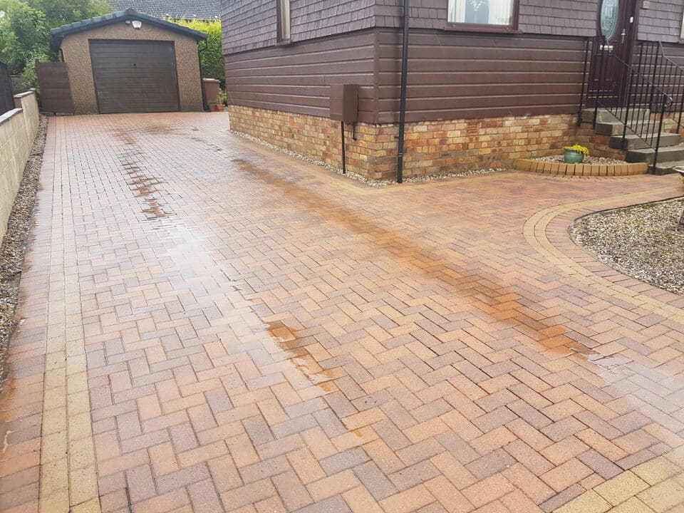 Why Use a Driveway Cleaner in Dunfermline